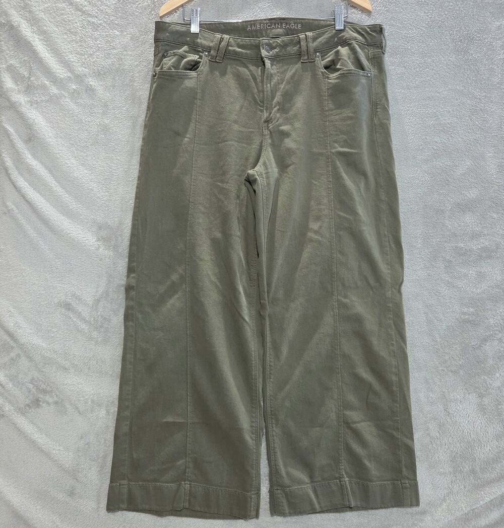American Eagle Womens Olive Green Low Rise Baggy Wide Leg Jeans Size 14 Short